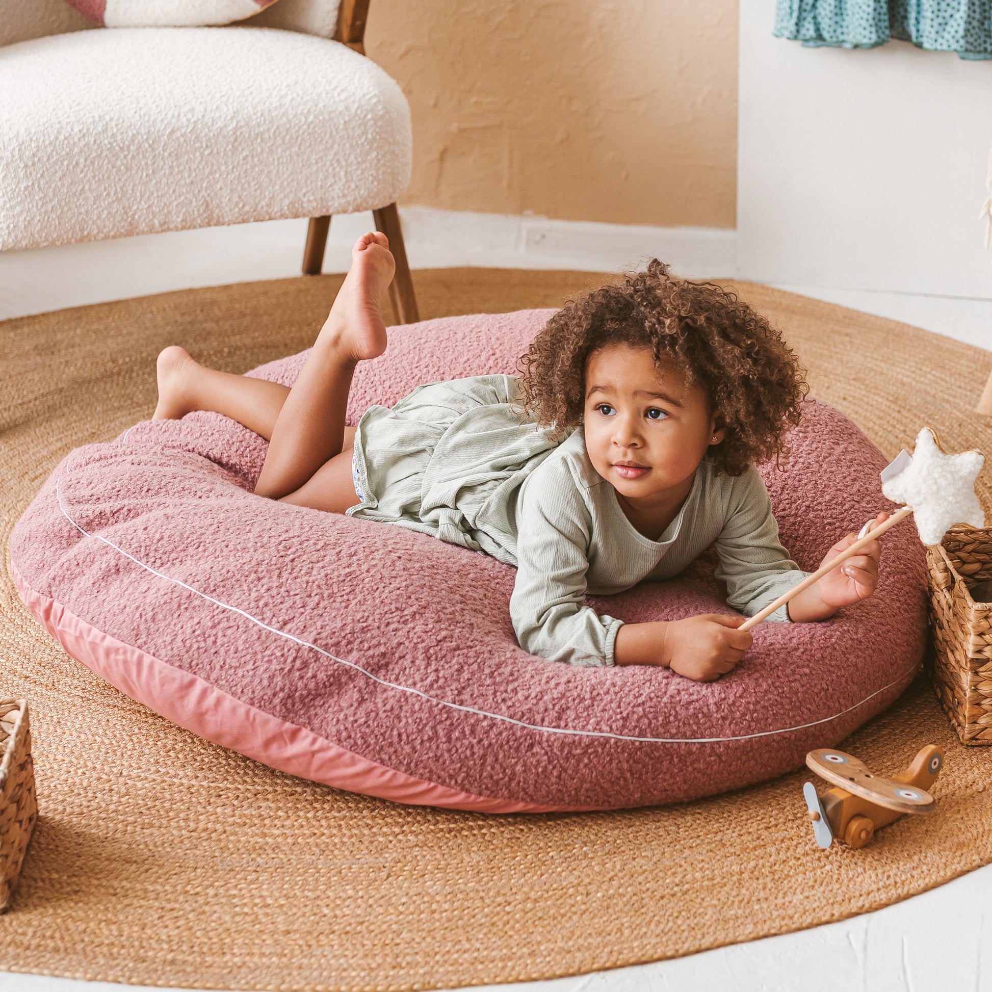 MINICAMP – Cuscino da Pavimento in Bouclé Rosa per Bambini