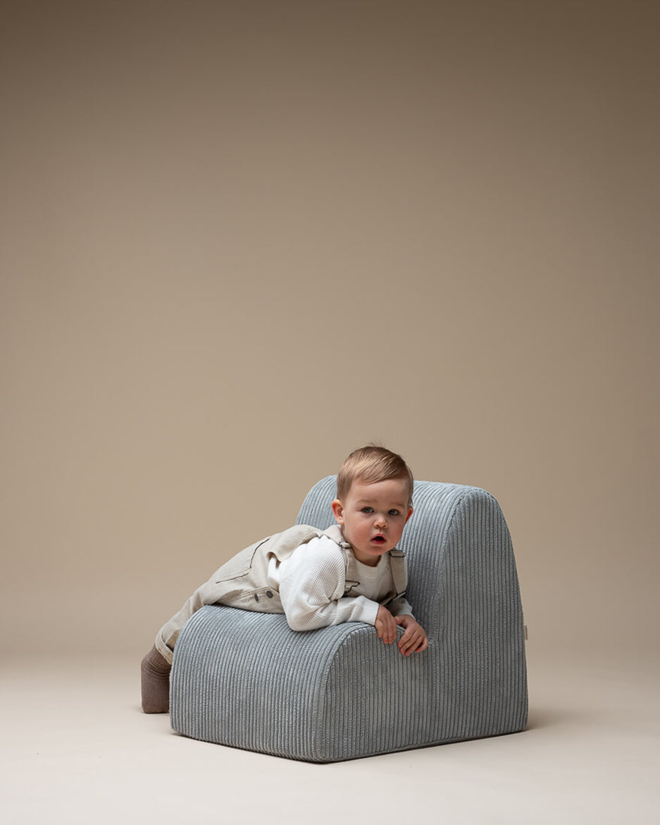 Poltroncina Peppermint Green Cloud Chair – Un Angolo di Morbidezza per il Tuo Bambino
