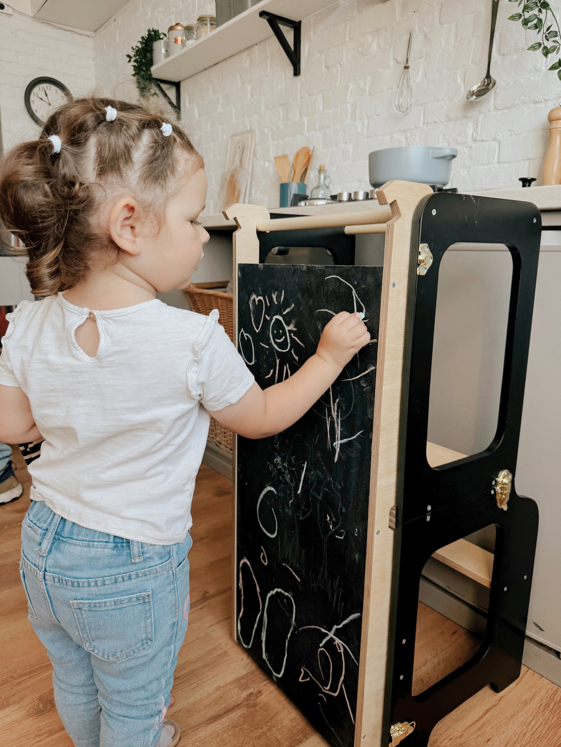 Torre di Apprendimento Creativa Nero - 4 in 1 Multifunzionale per Bambini