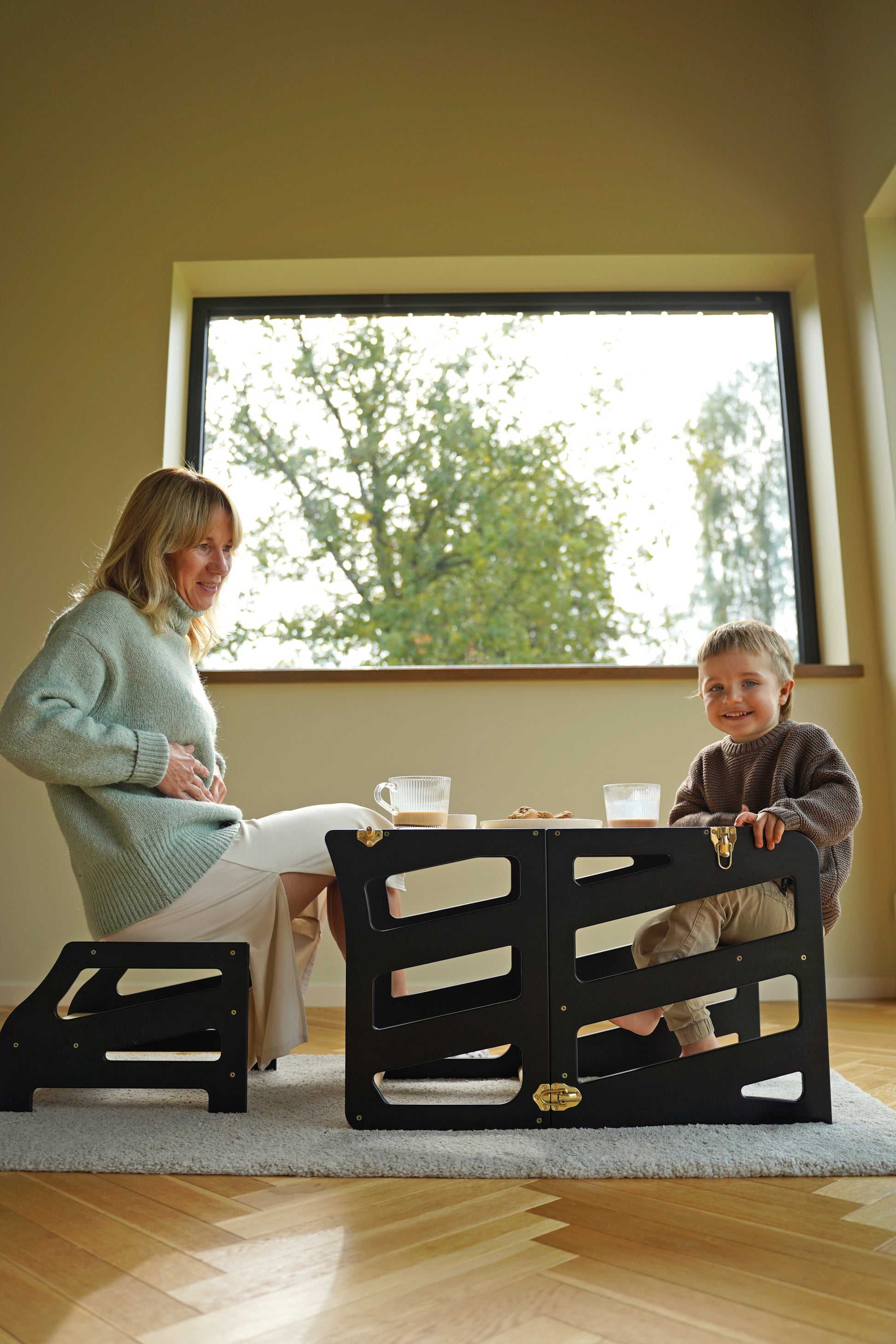 Sgabello Design a Strisce - Nero
