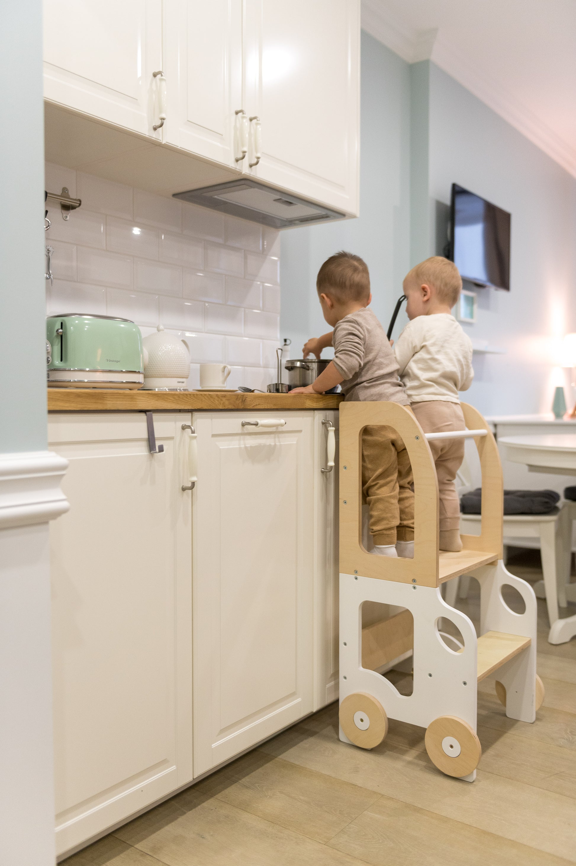 Sgabello Montessori multifunzionale Bianco e Legno Naturale - Torre di apprendimento trasformabile