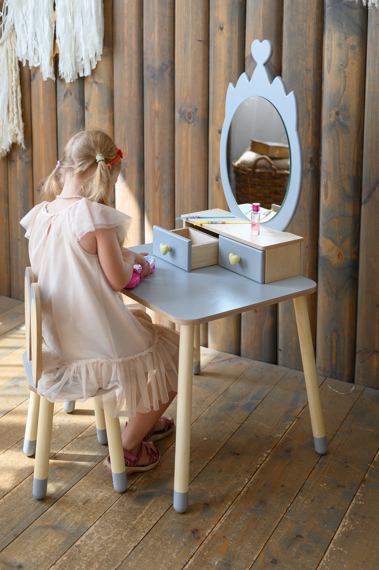 Tavolo da Toeletta Principessa con Specchio - Crown Grigio | Set per Bambini