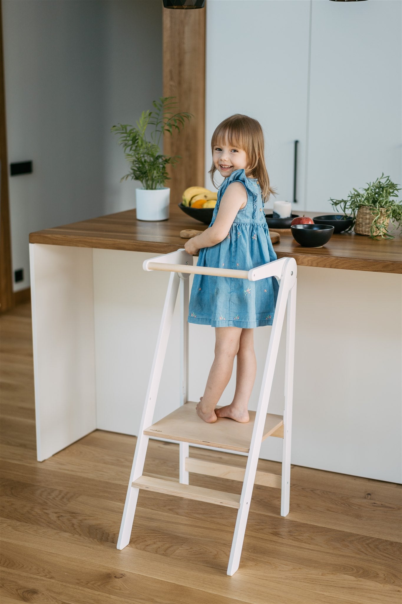 Torre di Apprendimento Pieghevole Ultra Slim Leg&Go - Legno Naturale