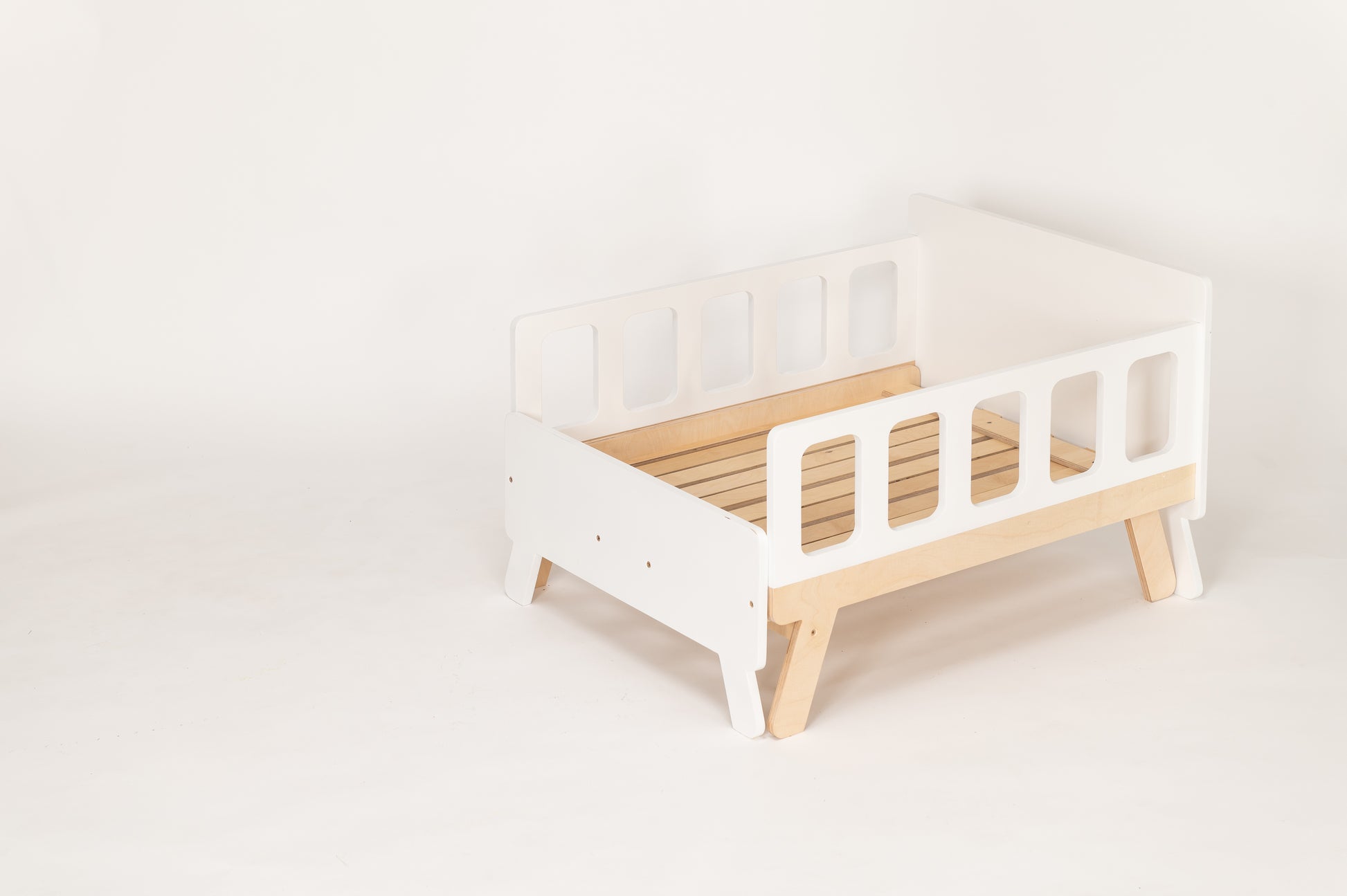 Letto Evolutivo con Materasso Incluso Bianco - Design Funzionale e Compatto