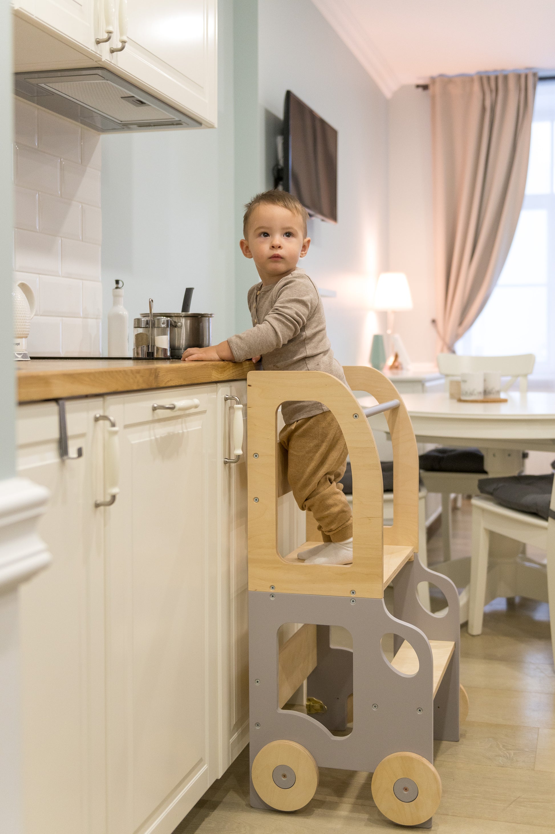 Sgabello Montessori multifunzionale Grigio e Legno Naturale - Torre di apprendimento trasformabile
