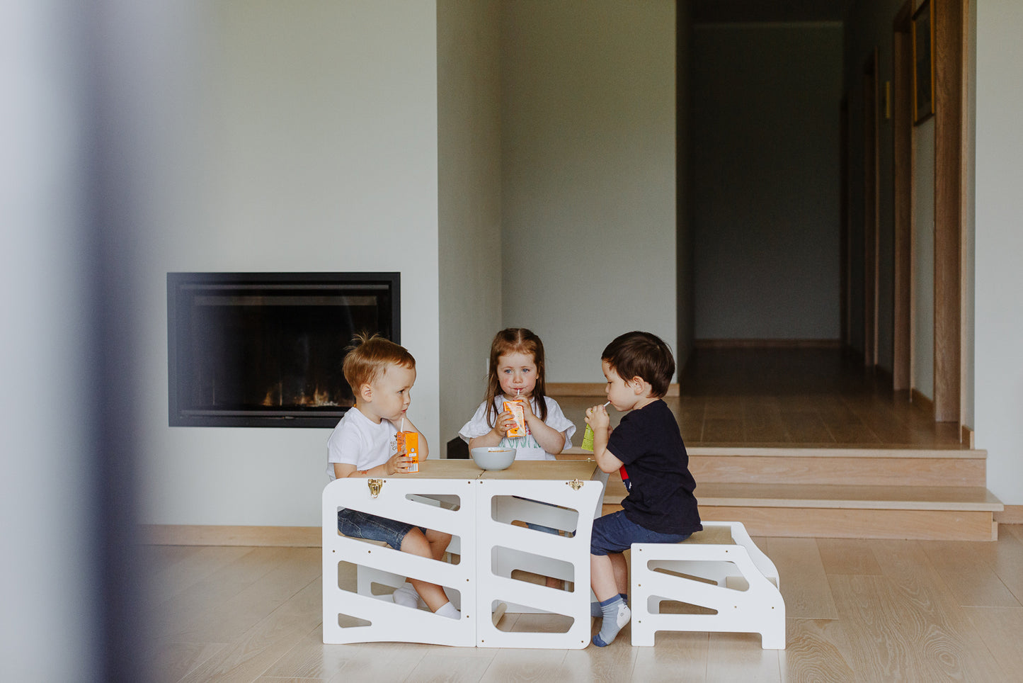 Torre di Apprendimento 3 in 1 Design a Strisce / Scrivania + Sgabello - Bianco